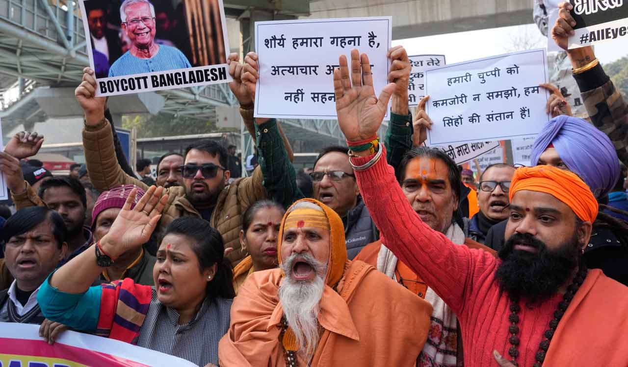 Chaos at Bangladesh High Commission as VHP, Bajrang Dal protesters clash with police