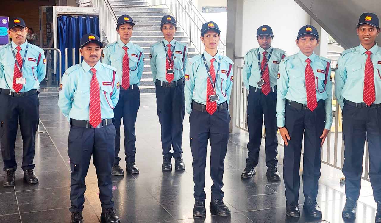 Hyderabad Metro inducts 20 transgender personnel into security services