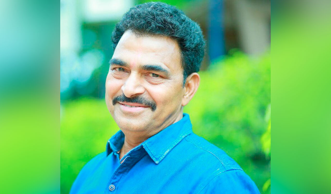 Maharashtra: Fire damages trees at actor Sayaji Shinde’s ‘Sahyadri Devrai’ project site in Beed