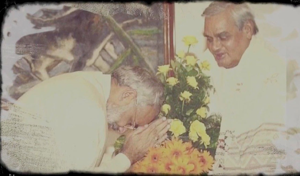 Nation remembers Atal Bihari Vajpayee; PM Modi hails his enduring legacy