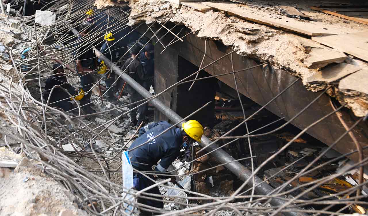 Five dead in Nampally building fire, including two children