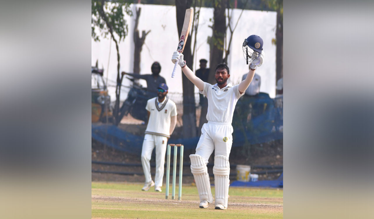 Abhirath, Himateja centuries put Hyderabad in command against Chhattisgarh