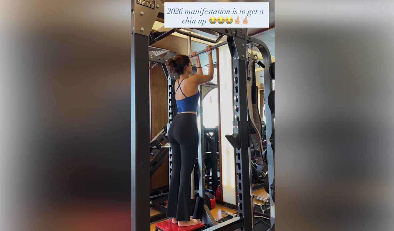 Ananya Panday sets 2026 fitness goal, aims to master chin-up