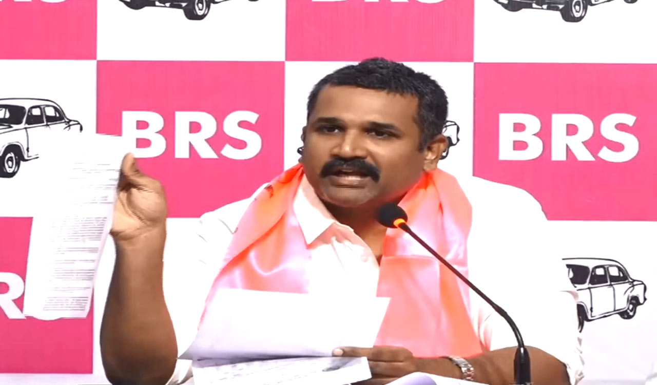 BRS leaders demand SIT probe into allegations against AICC secretary Sampath Kumar