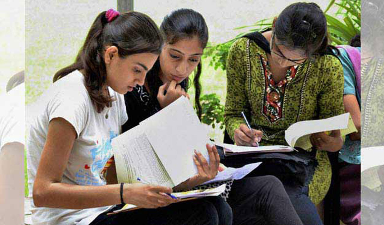 Telangana plans to adopt CBSE Syllabus for non-language subjects