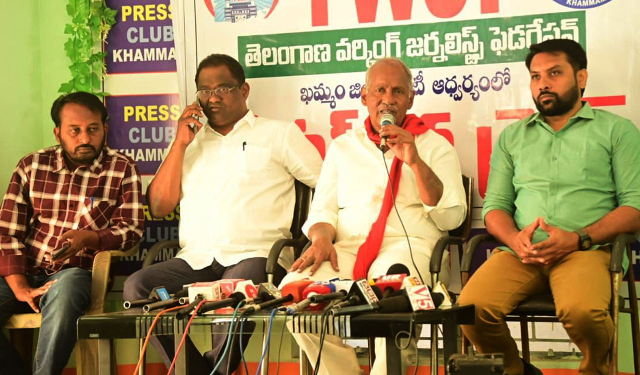 Exploiters cast as patriots, rights defenders branded traitors: CPI leader Kunamneni