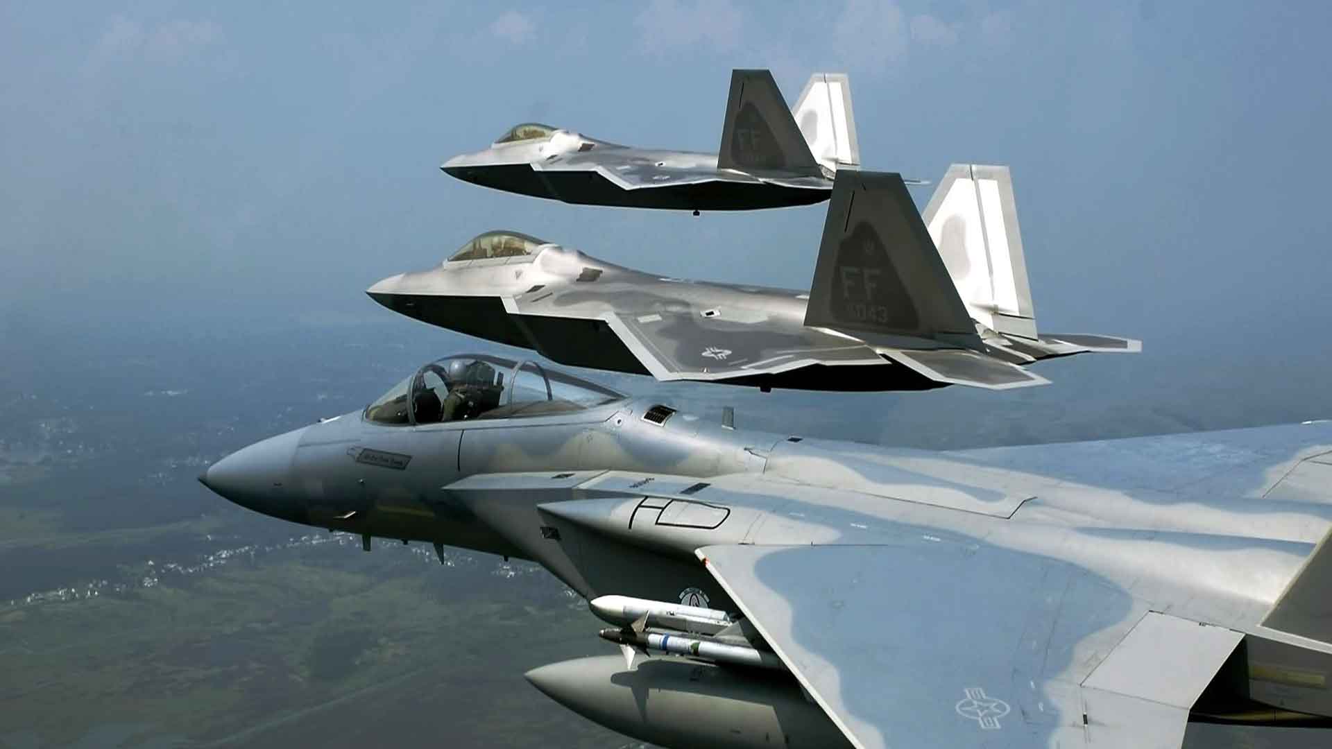 British, French warplanes strike suspected IS weapons facility in Syria