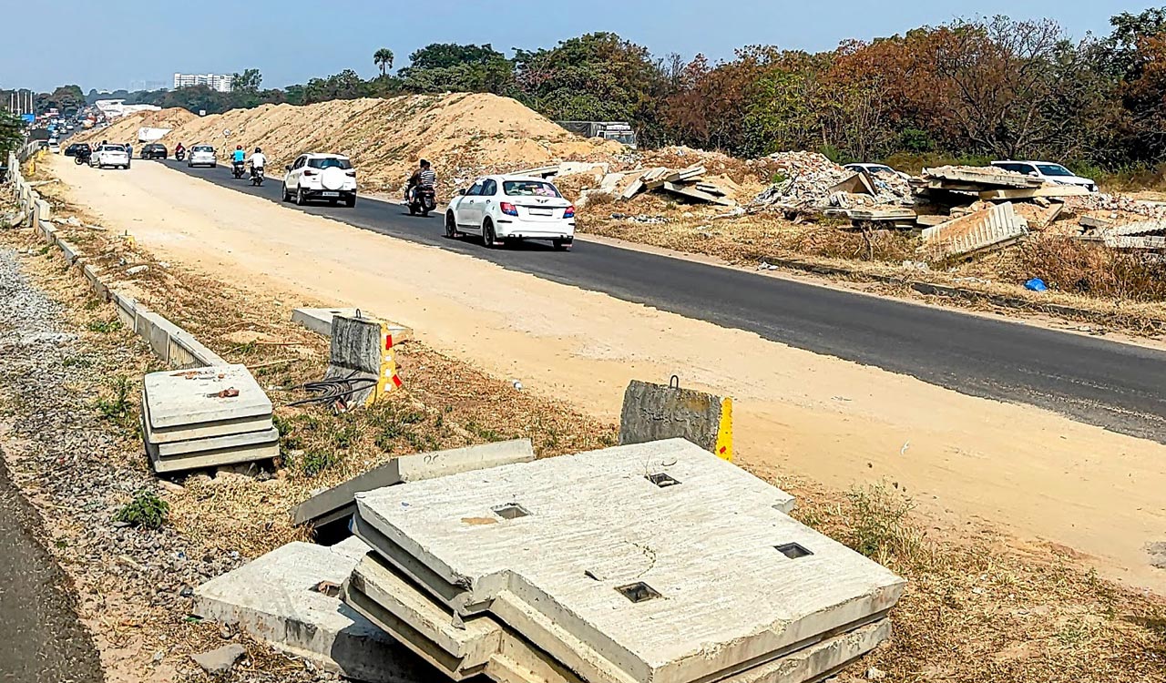 Hyderabad: Commuters hit as NH-44 flyover deadline pushed to 2026 for third time