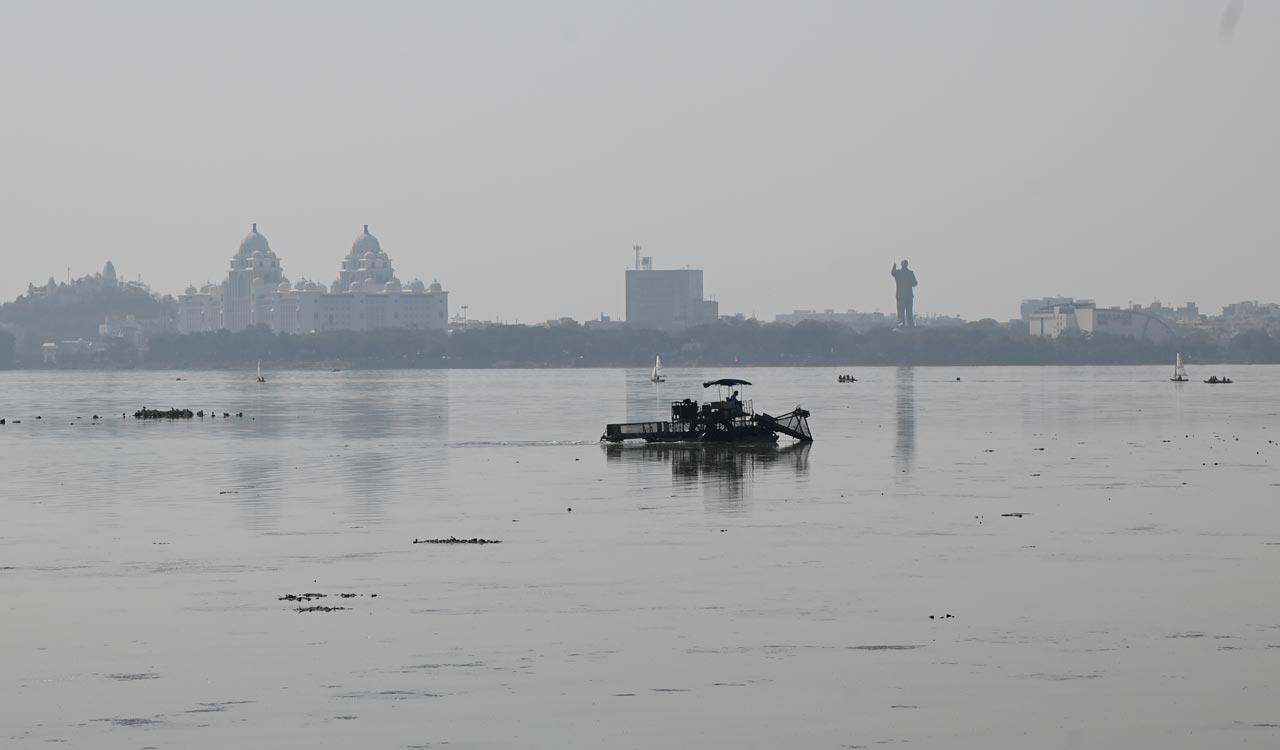 Hyderabad: Efforts on to clean Hussain Sagar amid pollution complaints
