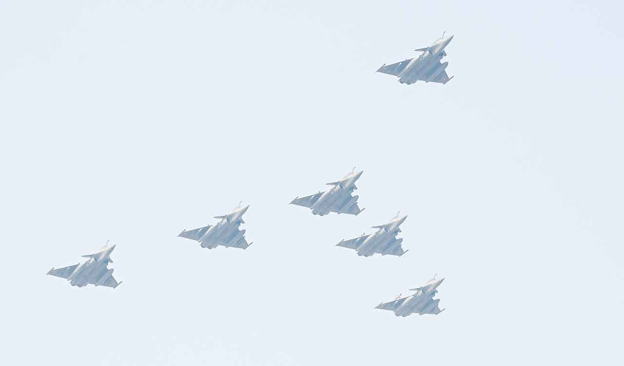 IAF’s Sarang helicopter team to perform at Singapore Airshow 2026