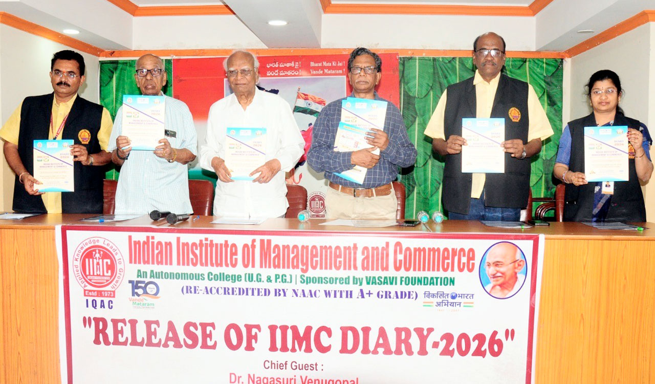 IIMC releases 16th edition of college diary featuring top mathematicians, litterateurs