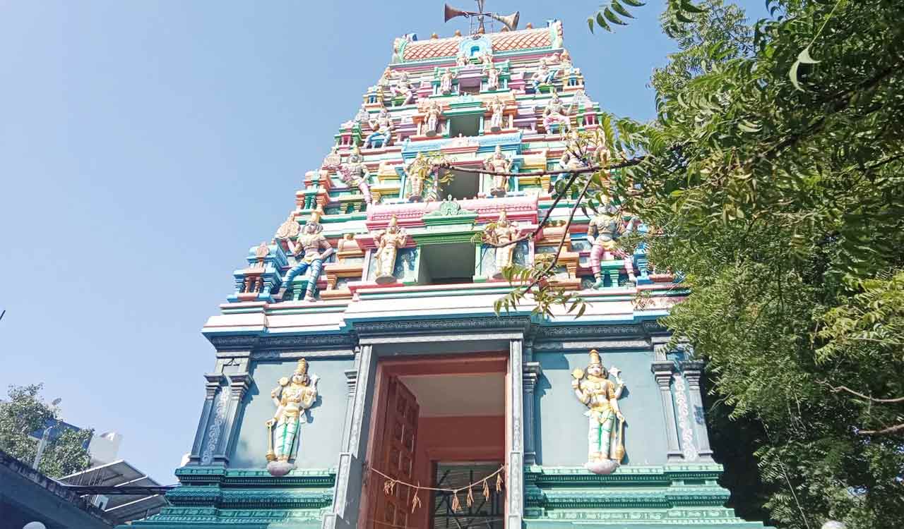 Major burglary at Venkateswara Swamy Temple in KPHB; gold, silver stolen