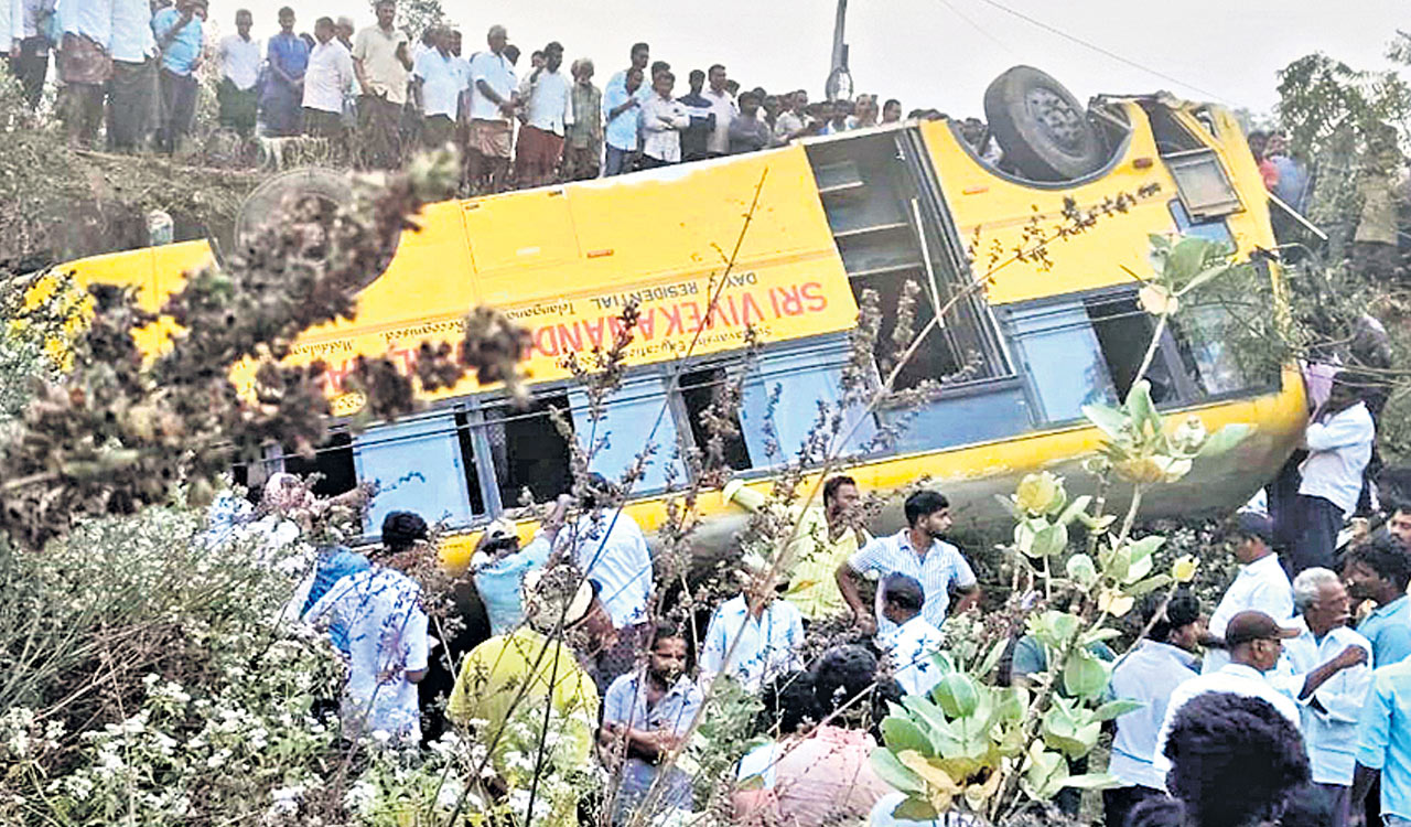 Khammam school bus plunges into canal, 20 students injured