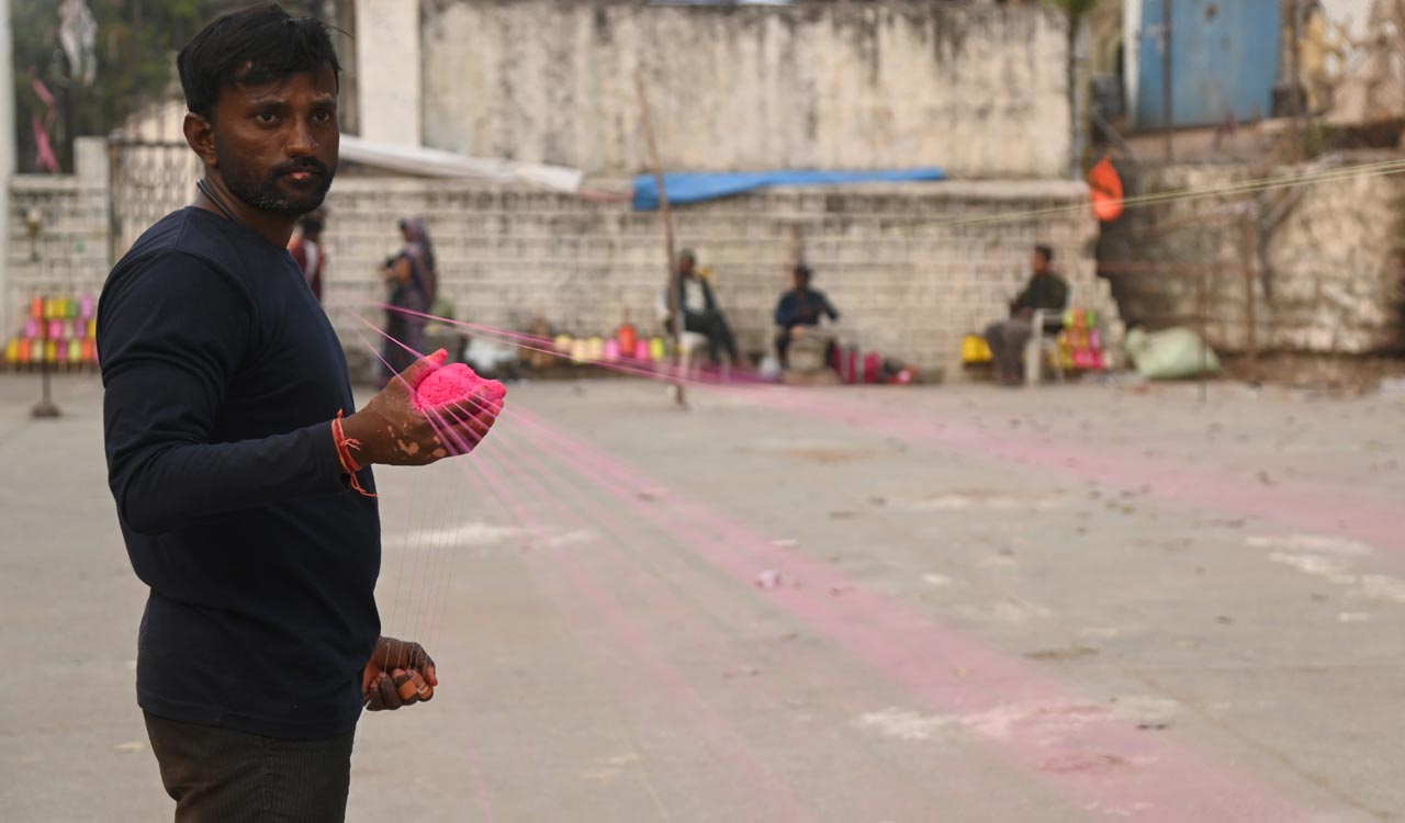 Kite markets in Hyderabad bustle with activity ahead of Sankranti