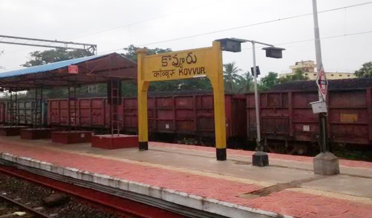 Long pending Bhadrachalam Road-Kovvur railway line on backburner as AP delays funding