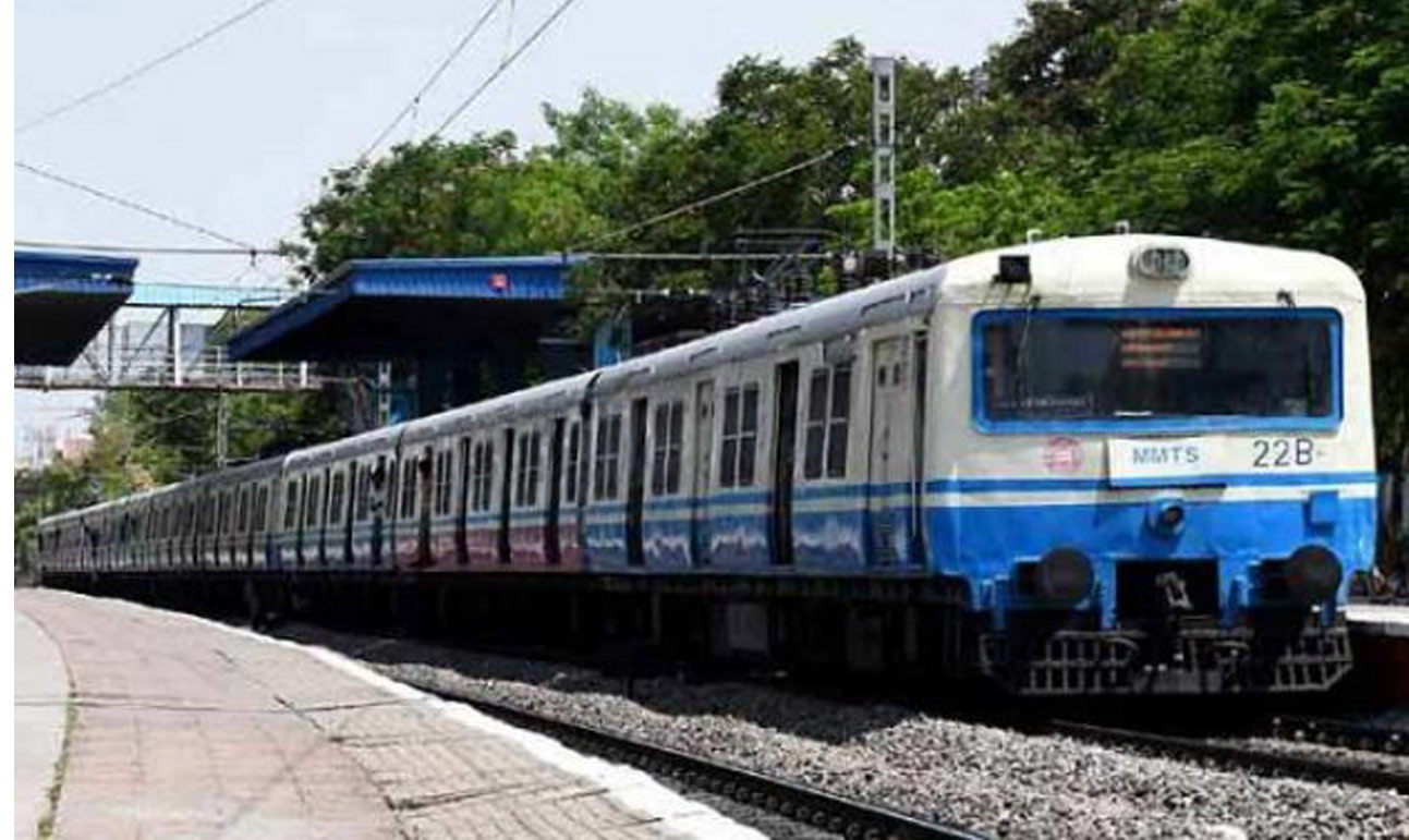 Hyderabad: Travellers demand MMTS extension to Shamshabad airport