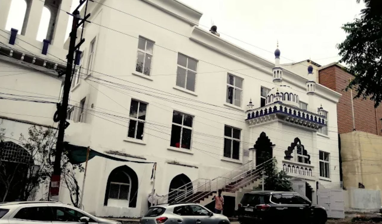 Visit the Mosque: Masjid-e-Madina opens doors for all on Republic Day