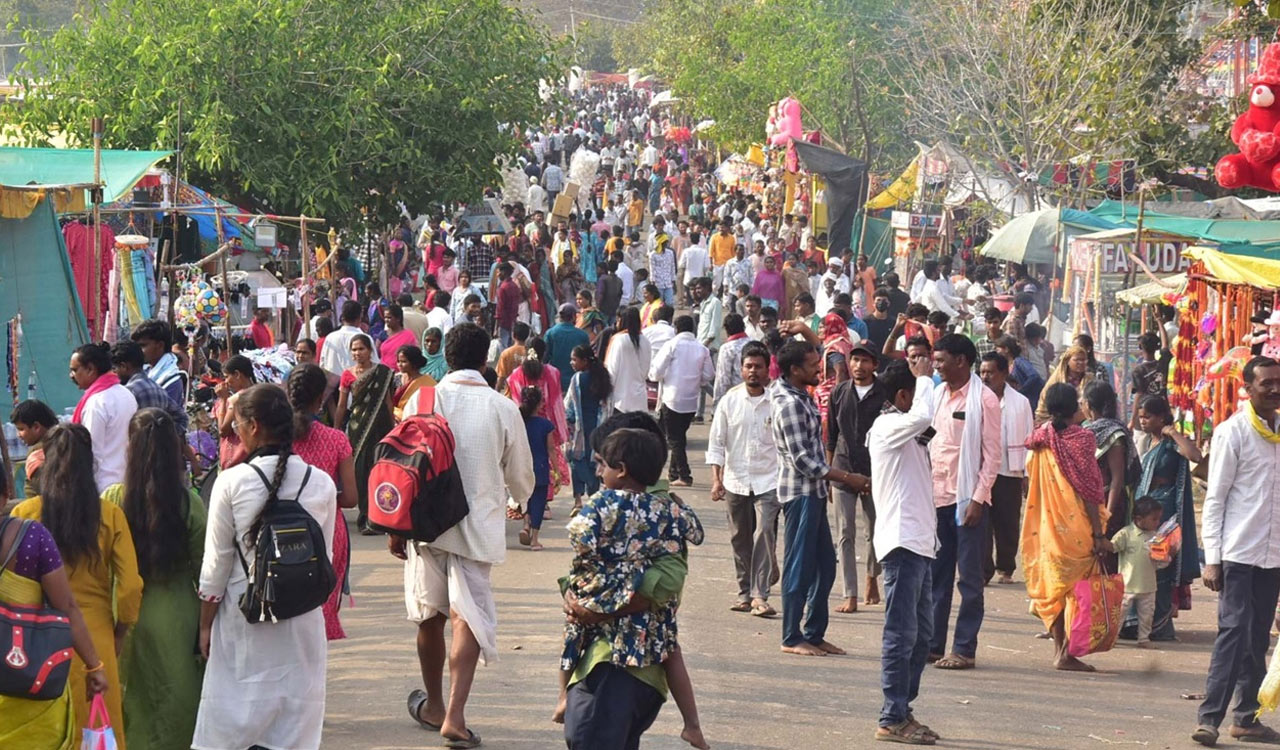 Nagoba Jatara: Thousands of tribals congregate at Adilabad’s Keslapur