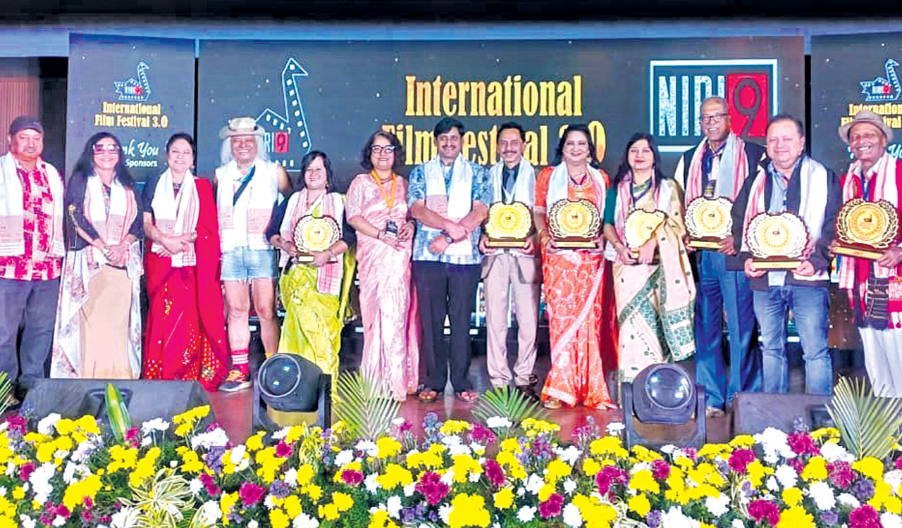 Niri9 International Film Festival opens in Hyderabad