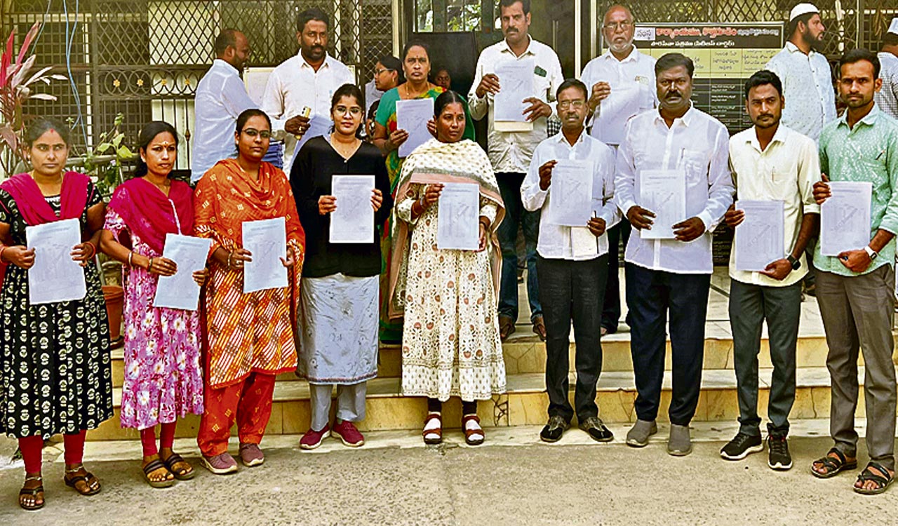 Officials gearing up for municipal elections in Khammam and Kothagudem