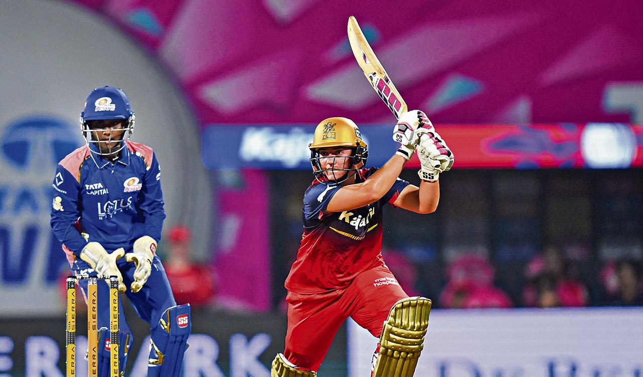 Nadine de Klerk powers RCB to thrilling win over Mumbai Indians in WPL opener