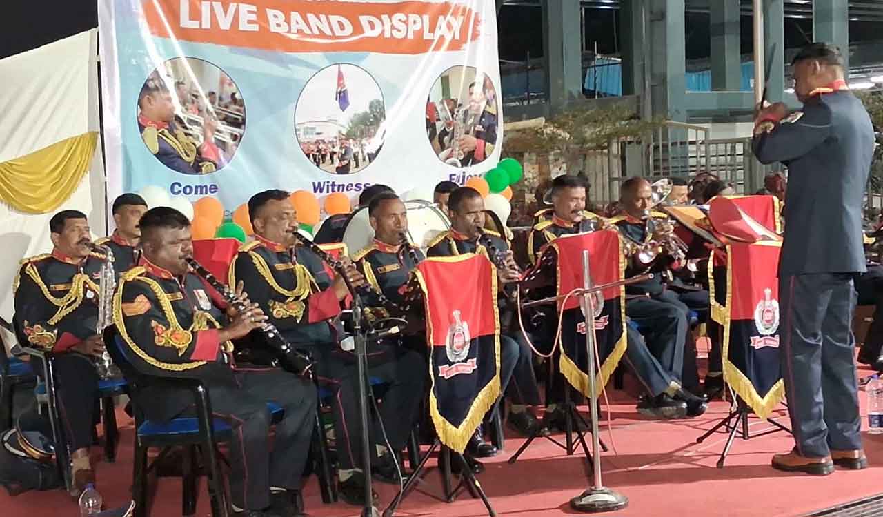 RPF Brass Band marks Republic Day celebrations at Begumpet station