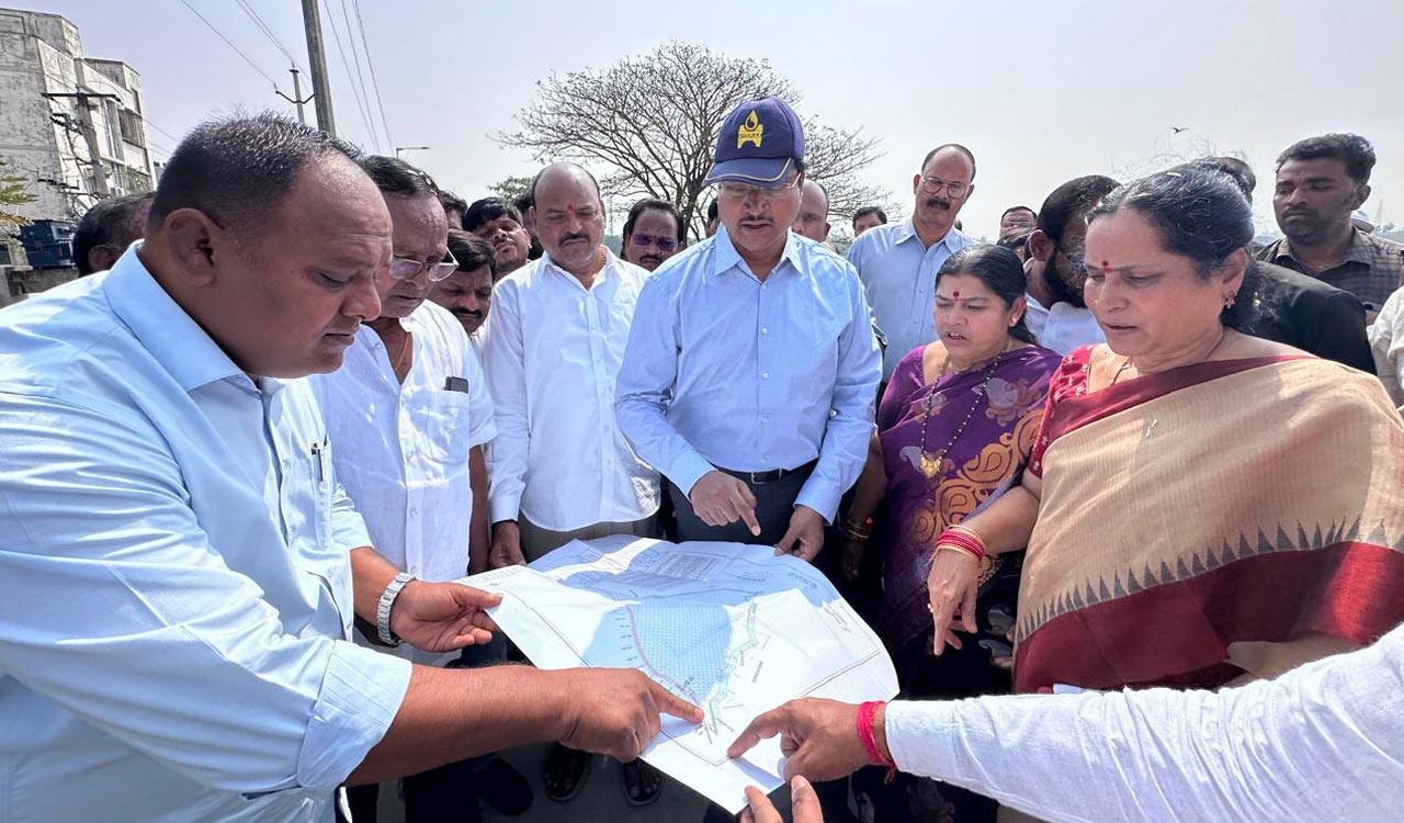 HYDRAA asks BHEL not to obstruct Rayasamudram Cheruvu works