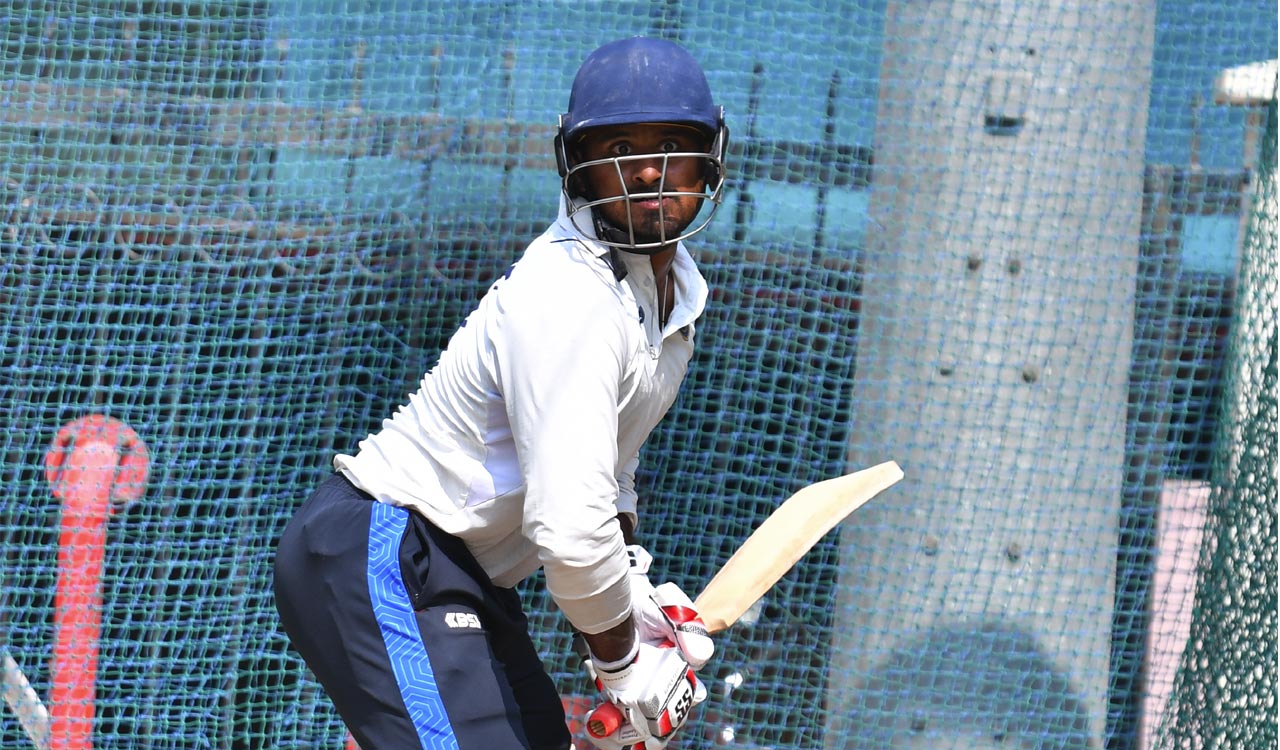 Mohd Siraj to lead Hyderabad against Mumbai at Rajiv Gandhi Stadium