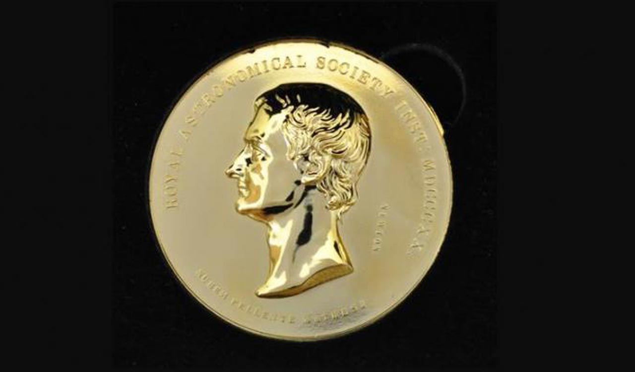 Indian-origin scientist Shrinivas Kulkarni honoured with UK’s Royal Astronomical Society Gold Medal
