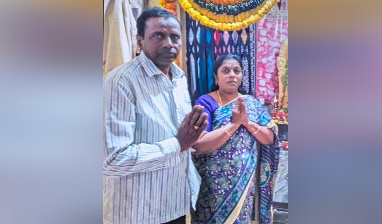 Sabarimala pilgrim couple from Mancherial killed in accident in Tamil Nadu