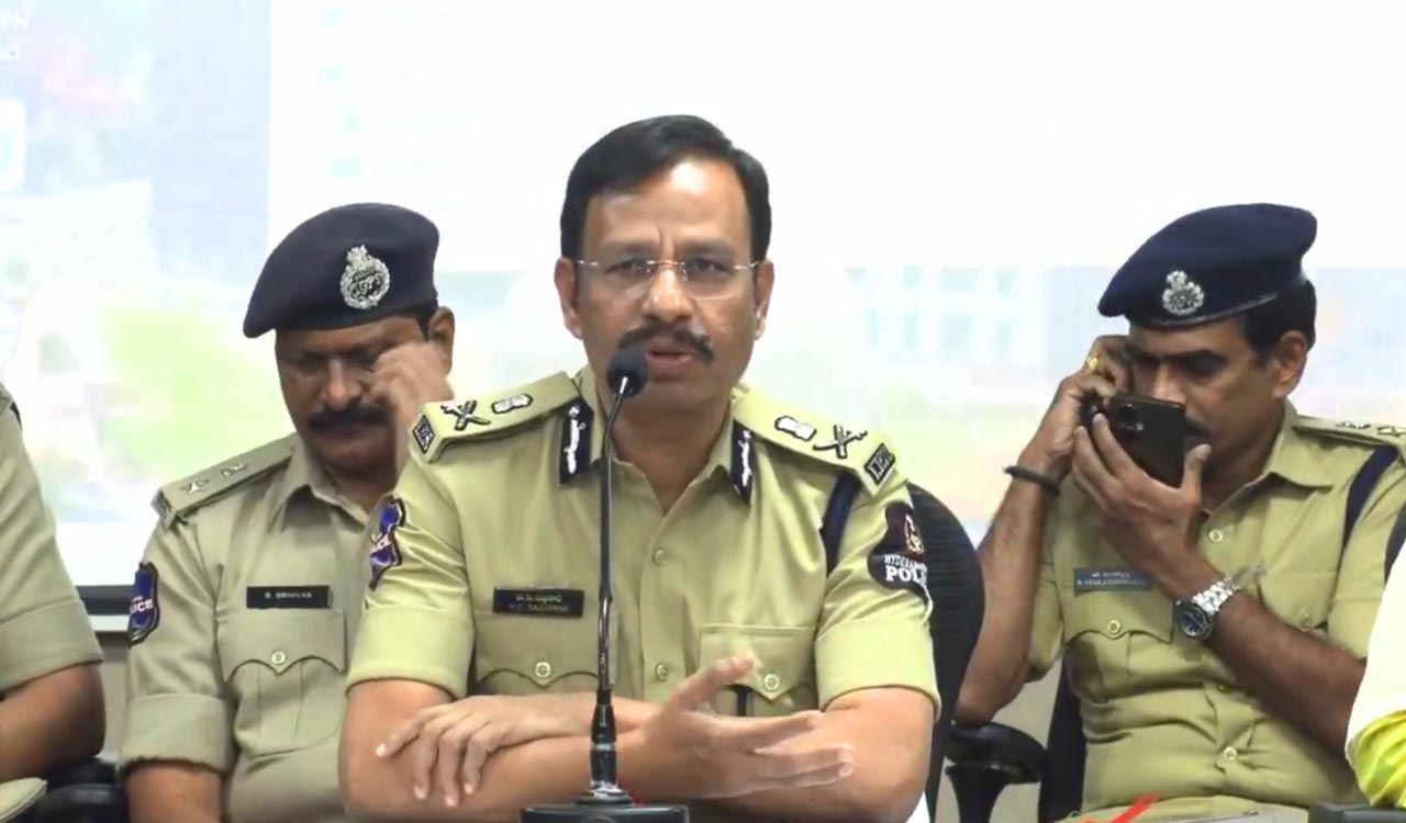 Hyderabad CP Sajjanar warns public against fake lucky draw scams by influencers