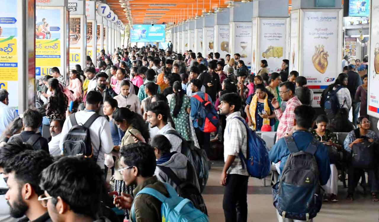 Telangana gears up for Sankranti travel rush with 6,431 special buses, enhanced security