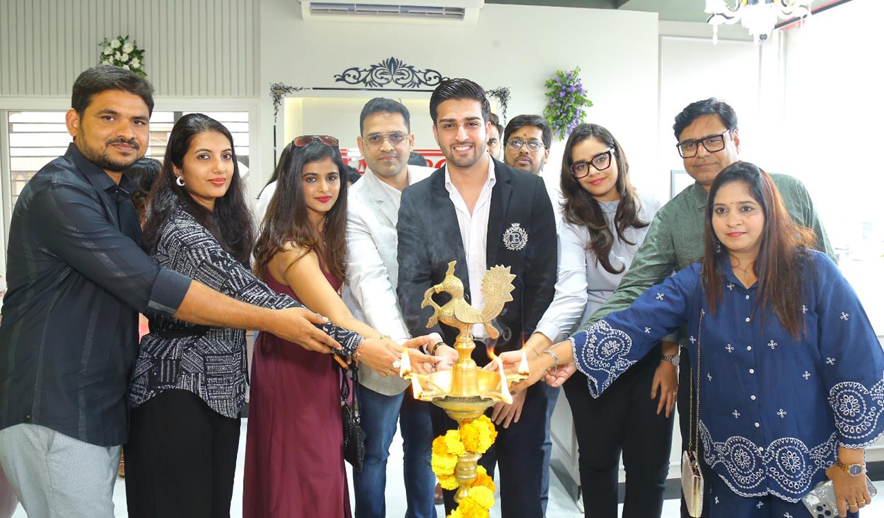 Actress Supriya Chavan inaugurates Habibs salon in Hyderabad