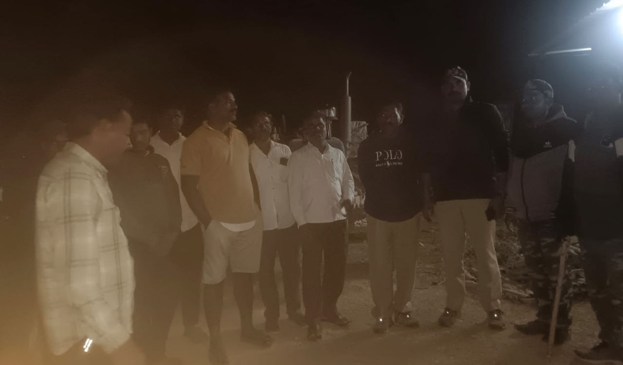 Tiger on prowl in Yadadri: Forest teams on alert in Turkapally