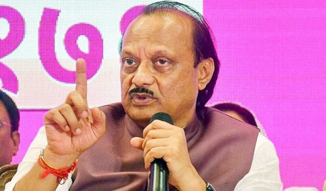 Breaking: Maharashtra Deputy CM dies in plane crash