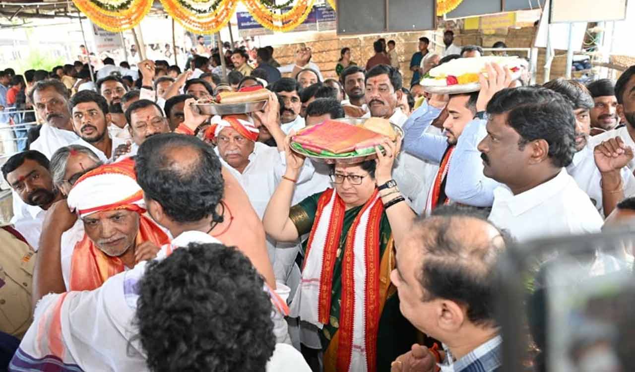 Vasantha Panchami celebrated with fervour at Basar Saraswathi temple