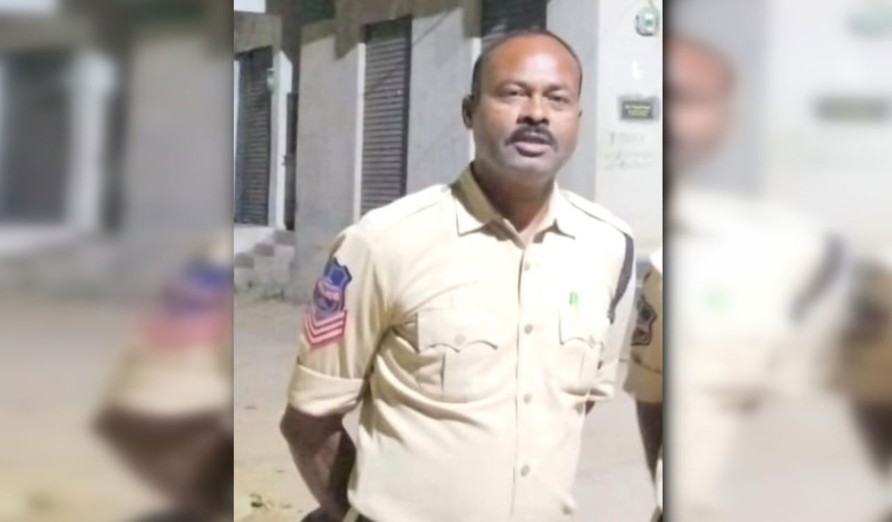 Siddipet: Family of brain-dead constable donates organs, police urge helmet use