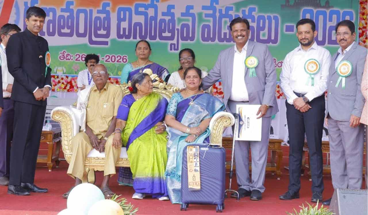 Cutting production costs, quality key for SCCL survival, CMD Krishna Bhaskar tells employees