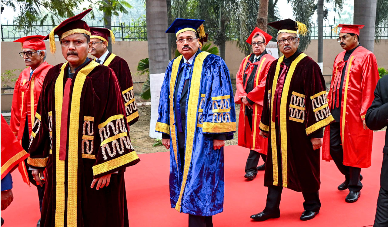 Thousands of crores lost by senior citizens to online fraud, says CJI