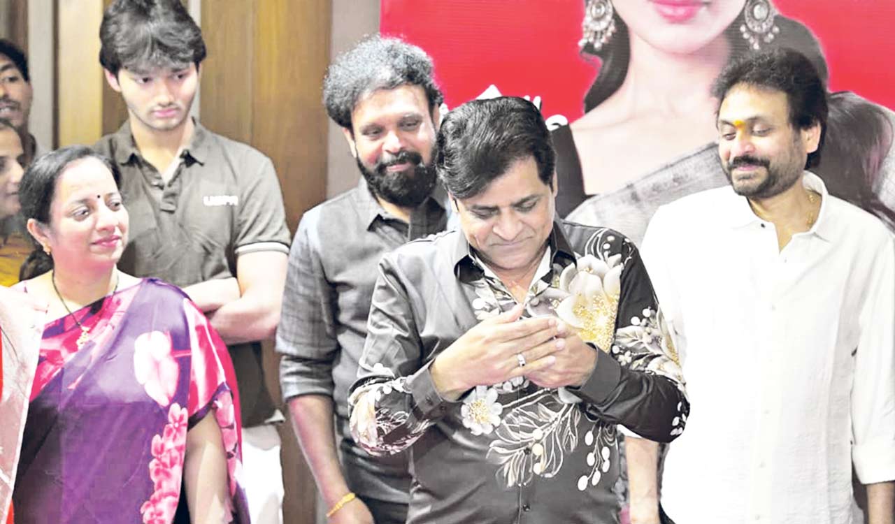 Hyderabad: Sirimalle Sarees celebrates milestone with lucky draw event