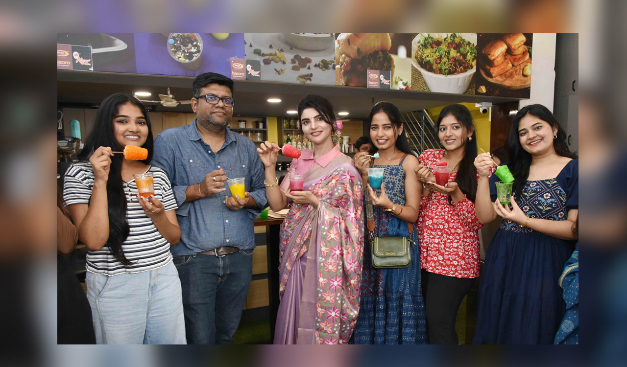 HariOm Dabeli & Vadapav unveils expanded menu in Hyderabad with hygienic Indian Street-Food delights