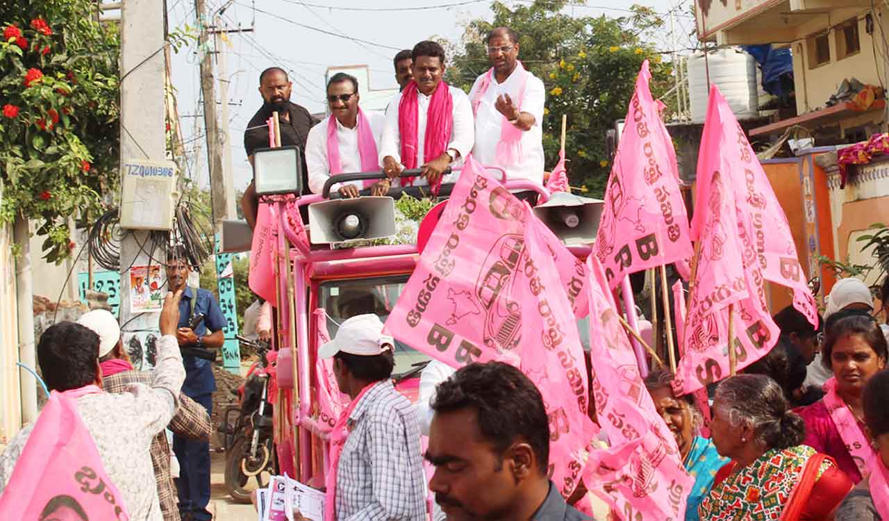 BRS targets key wins in Khammam, Kothagudem municipal polls