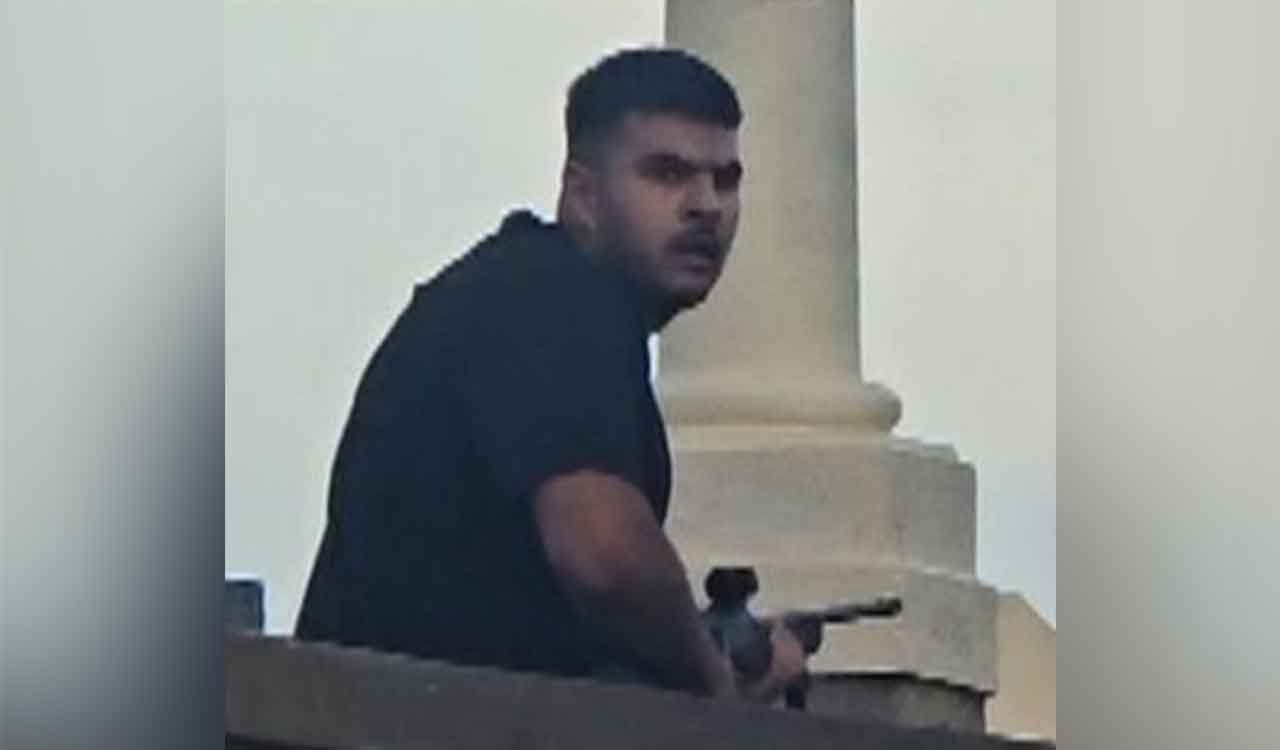  Accused Bondi terror attack perpetrator makes 1st court appearance