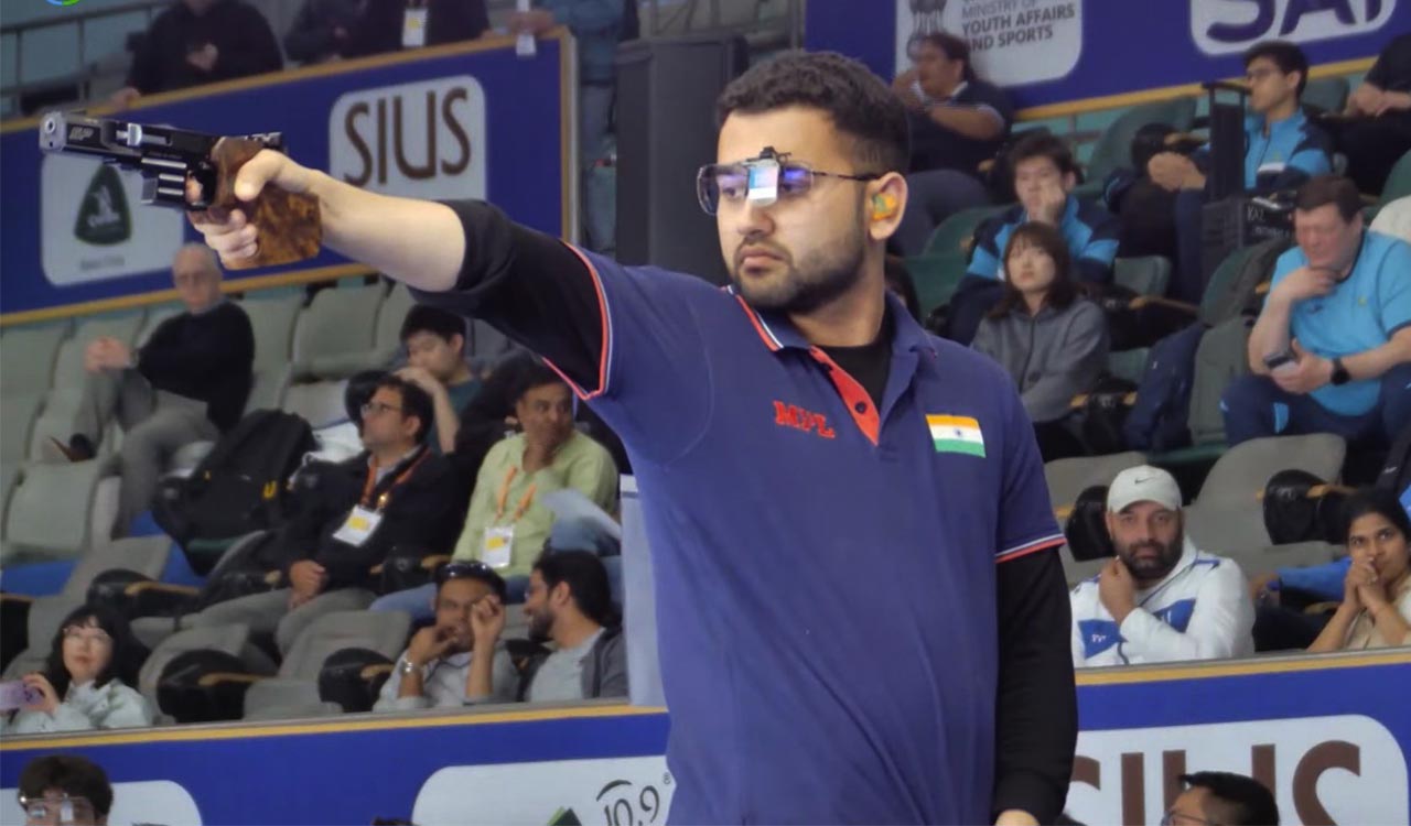 Anish Bhanwala wins bronze as Kazakhstan dominate Asian Shooting Championship