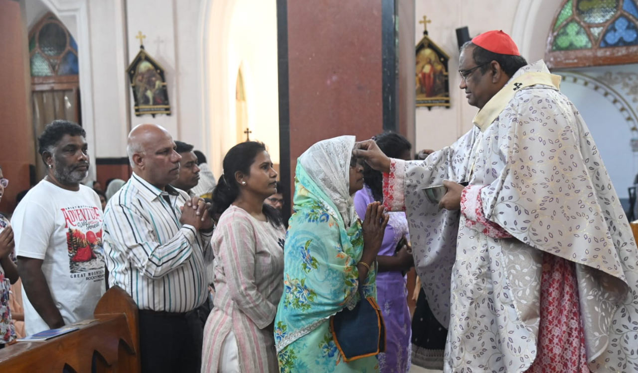 Hyderabad: Christians observe Ash Wednesday with solemn masses