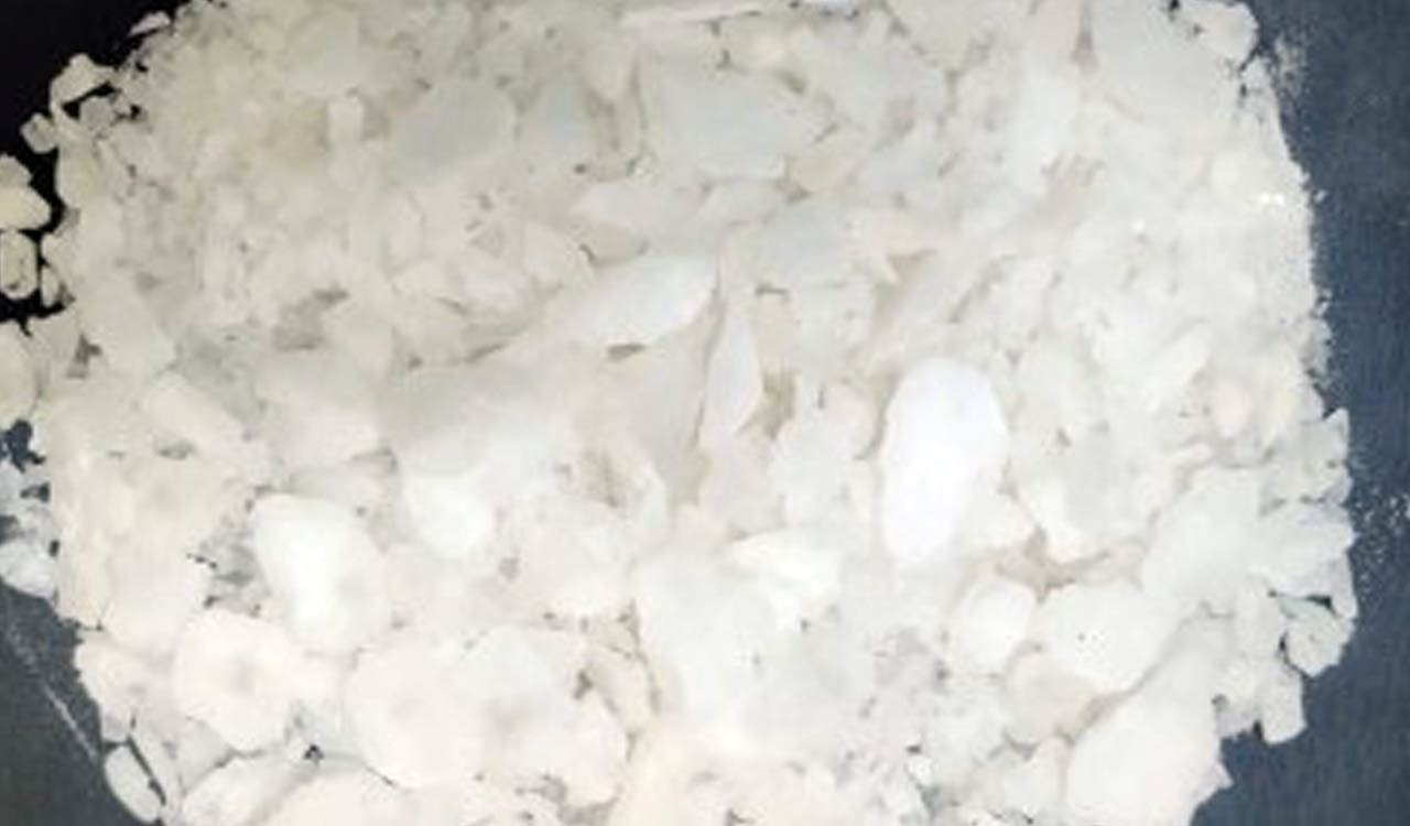 Sealed borders push Dawood Syndicate to ramp up local drug production