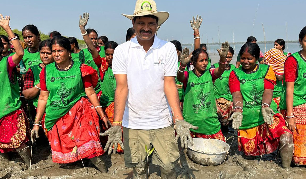Video: Green tribute to KCR: 10,000 mangrove saplings planted in Sundarbans on his birthday