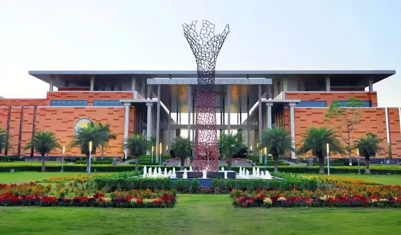 Nearly 300 IIM Nagpur students boycott exam over debarment of classmates