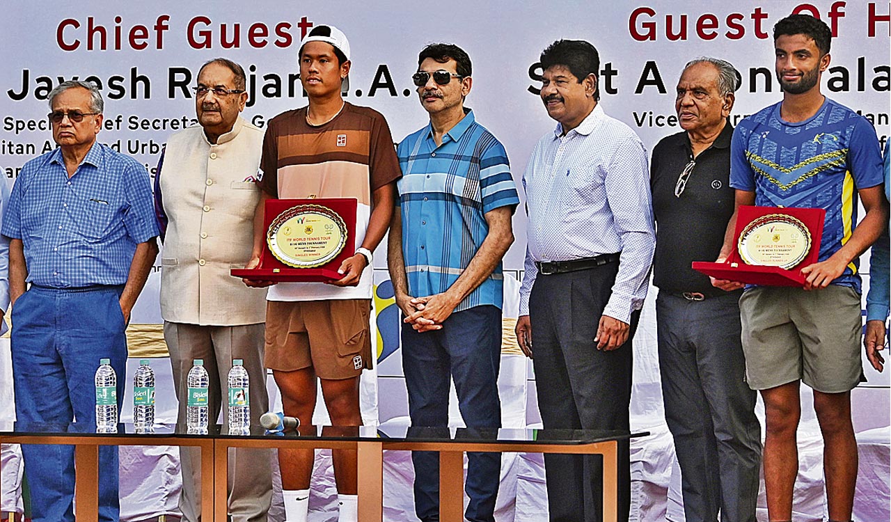 Pawit Sornlaksup beats Manish Suresh Kumar to win ITF Hyderabad title