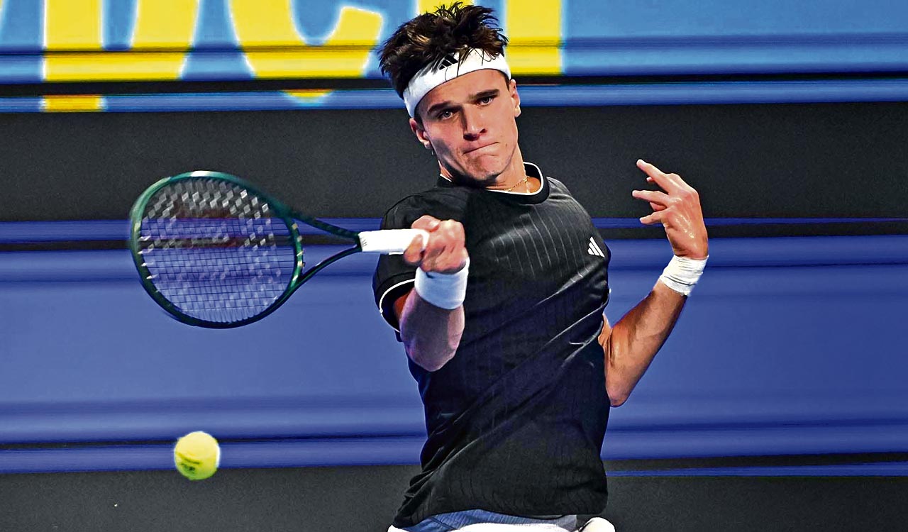 Jakub Mensik stuns Jannik Sinner to set up semi-final with Fils